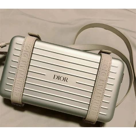 dior クラッチバッグ|“DIOR and RIMOWA” パーソナル クラッチバッグ.